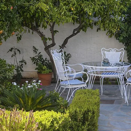 Guest house Anesis